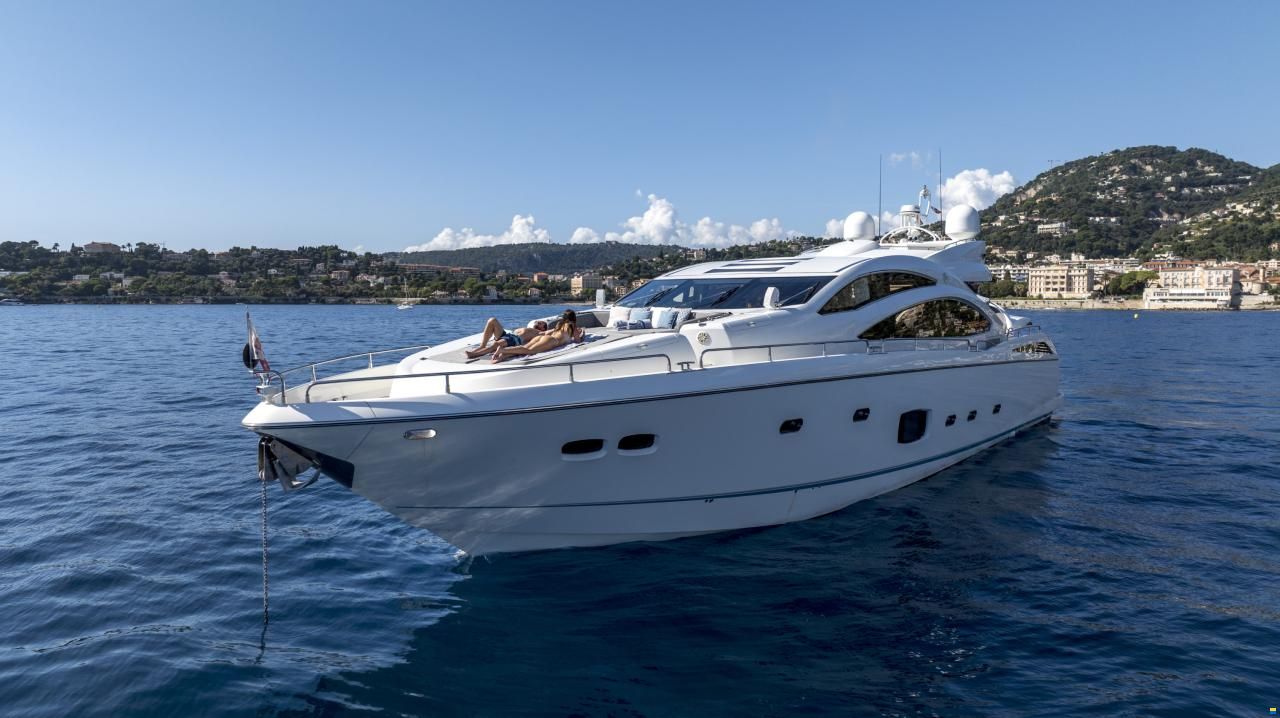 Sunseeker Predator 84