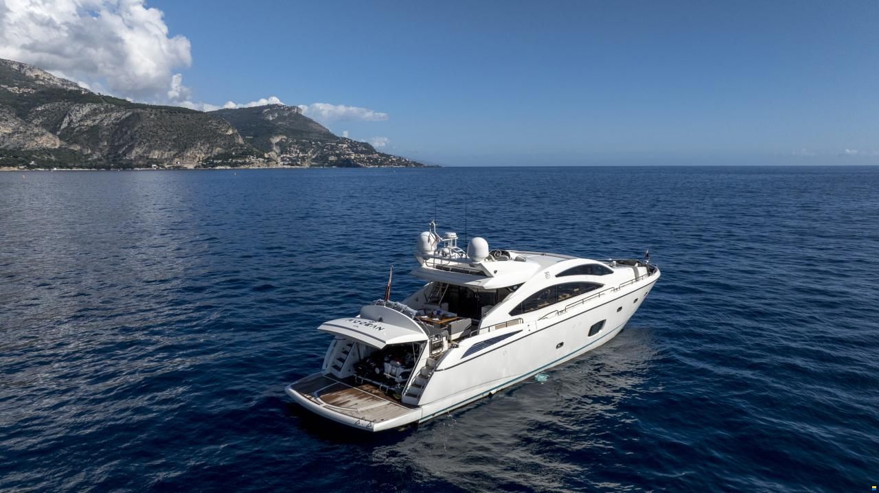 Sunseeker Predator 84