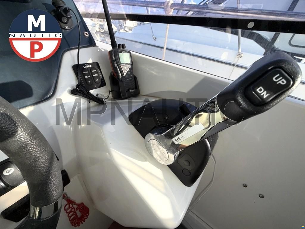 Beneteau Antares 880