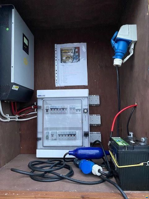 Campi 400 Houseboat Met Ligplaats , Eige
