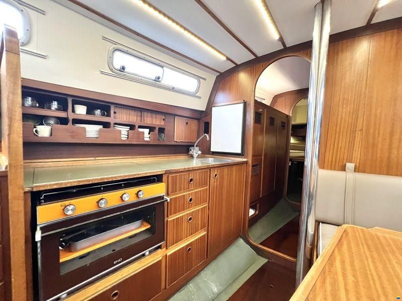 Coronet Elvstr&oslash;m 38