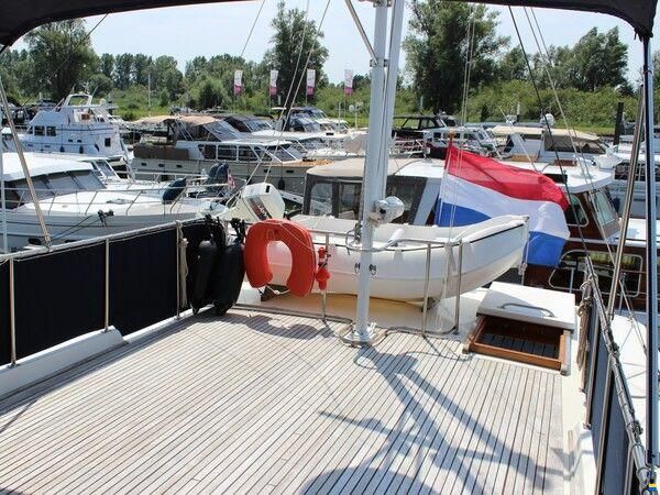 Grand Banks 46 Europa