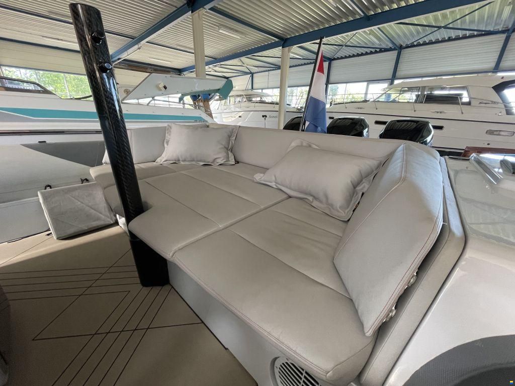 Qnautic 39