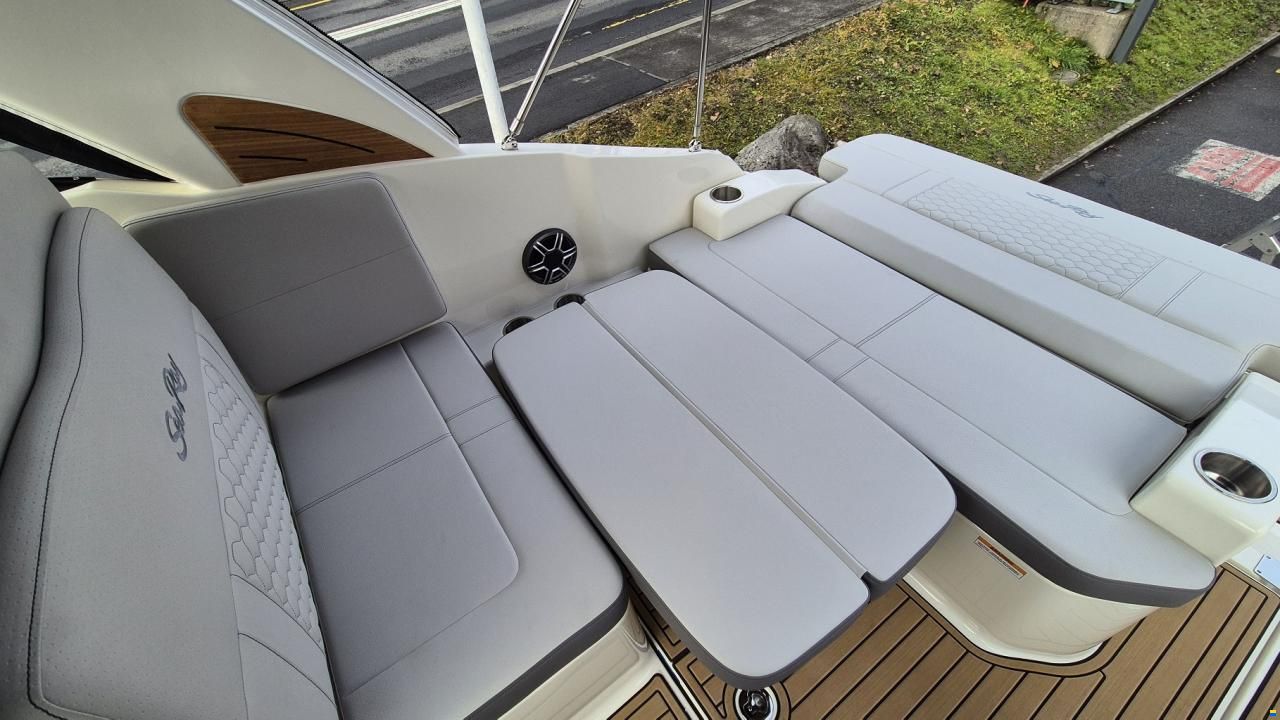 Sea Ray Sundancer 265 Europe