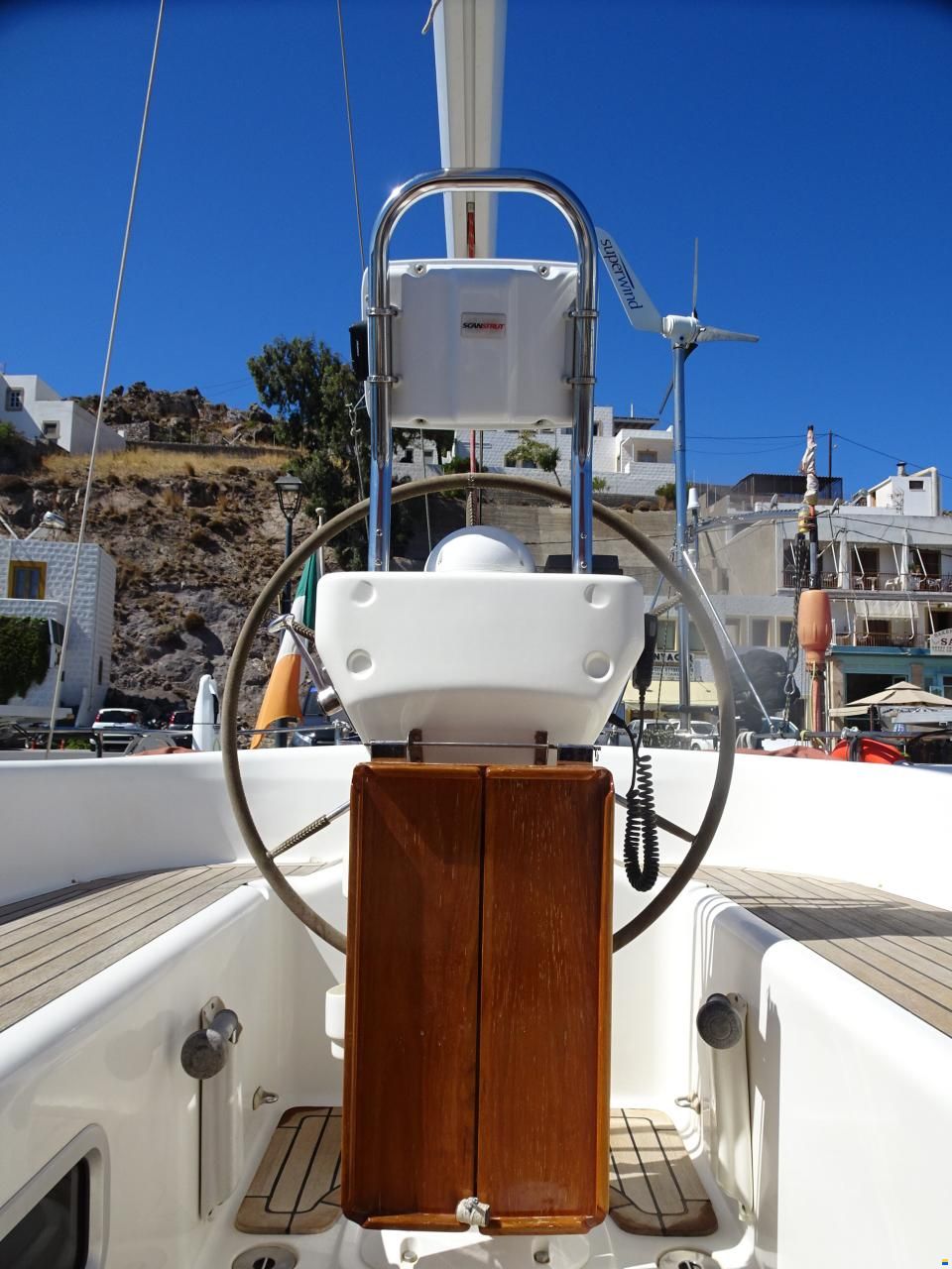 Oyster 485 Deck Saloon