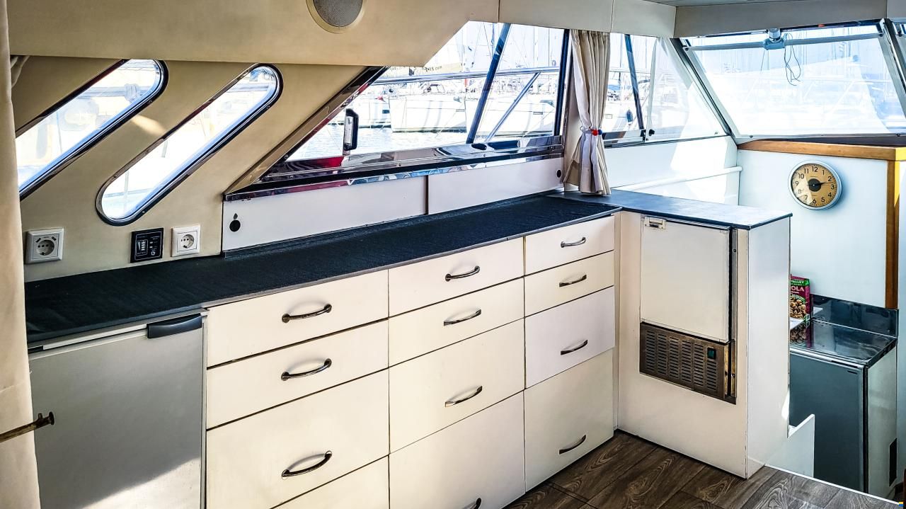 Fairline 41