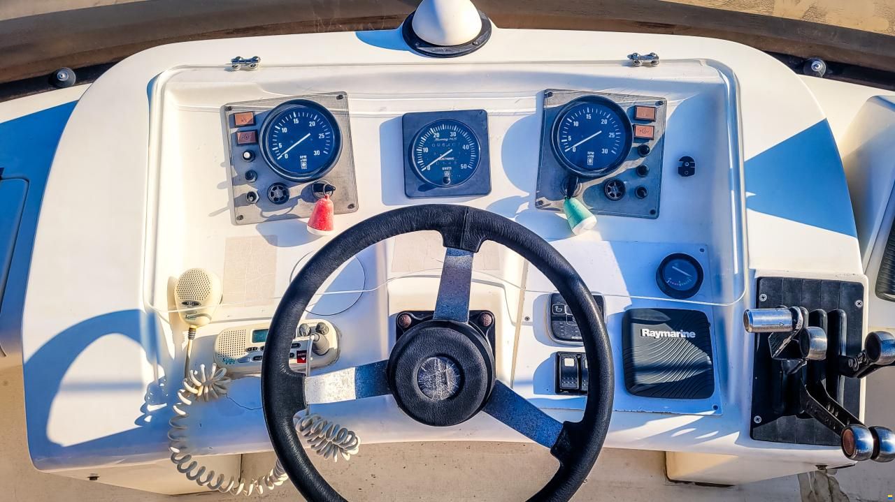 Fairline 41