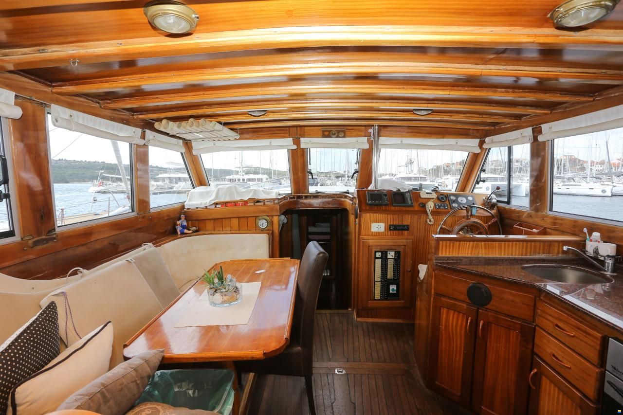 &Ouml;zmarmarine Custom Wooden Yacht