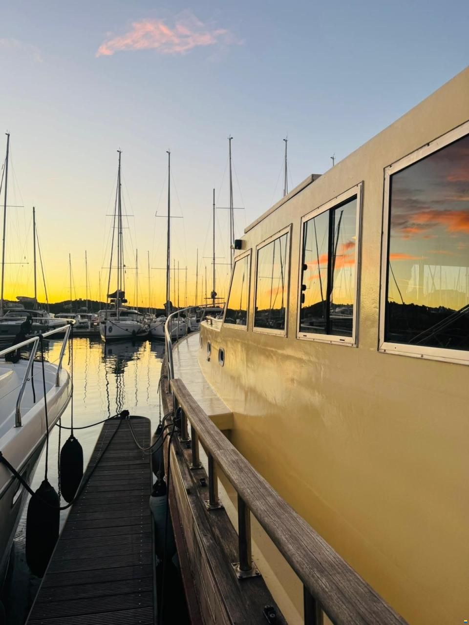 &Ouml;zmarmarine Custom Wooden Yacht