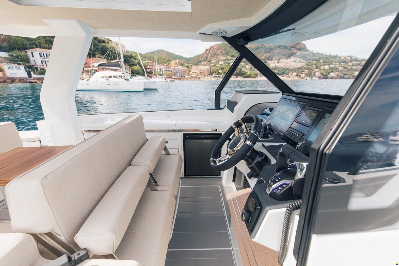 Quarken 35 Sport Tourer
