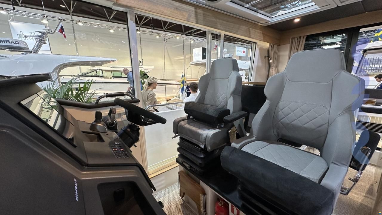 Nimbus COMMUTER 12