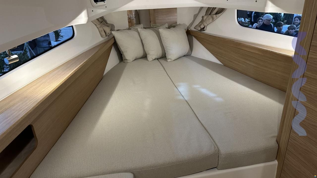 Nimbus TENDER 12