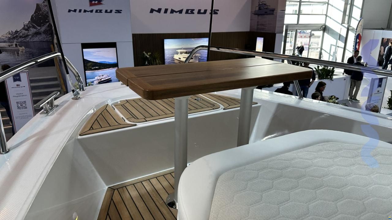 Nimbus TENDER 12