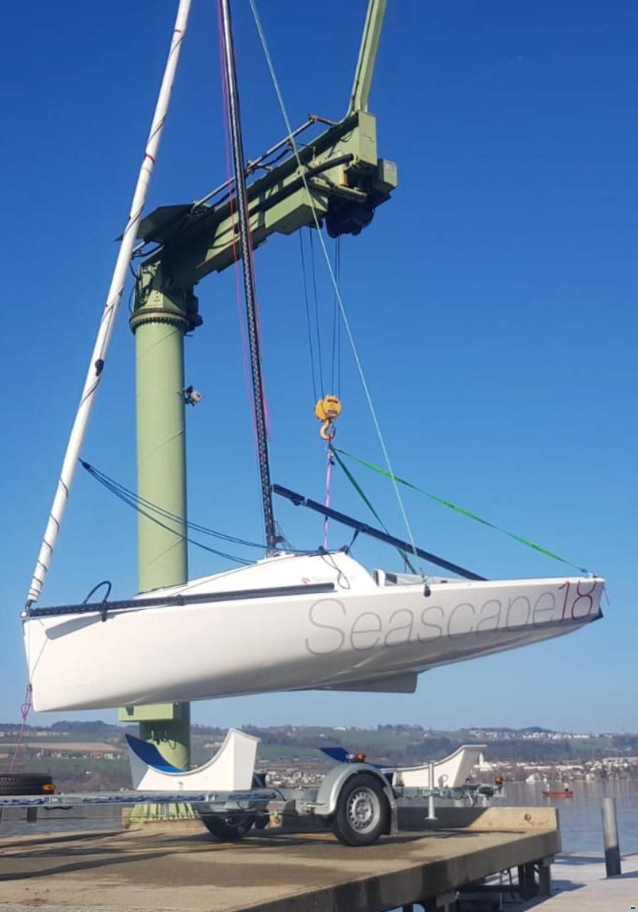 Seascape 18 / First 18 SE