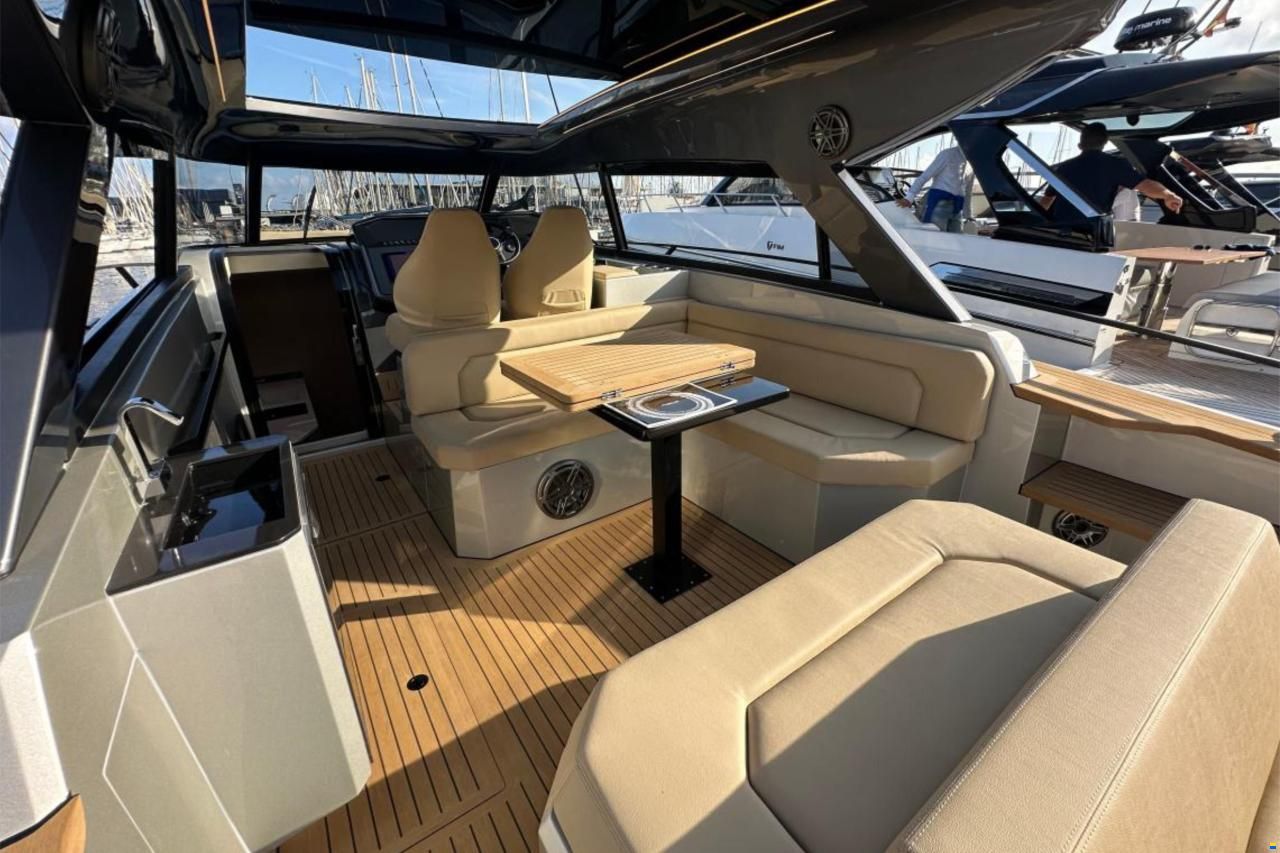 Focus Motor Yacht 3X