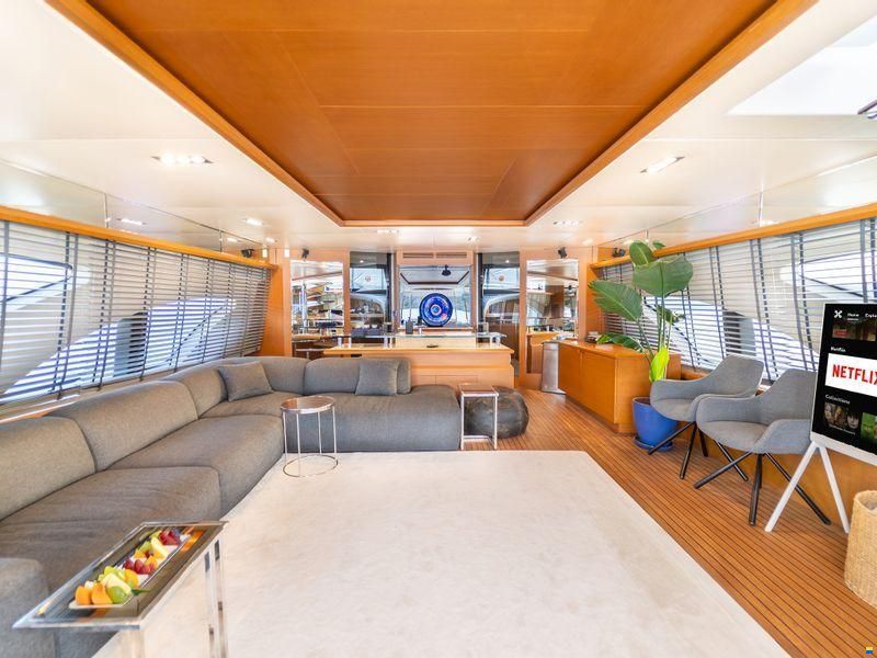 Azimut L98