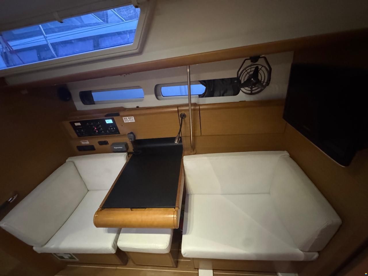 Jeanneau Sun Odyssey 409