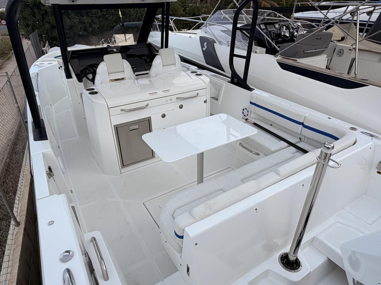 Wellcraft 28 T-TOP