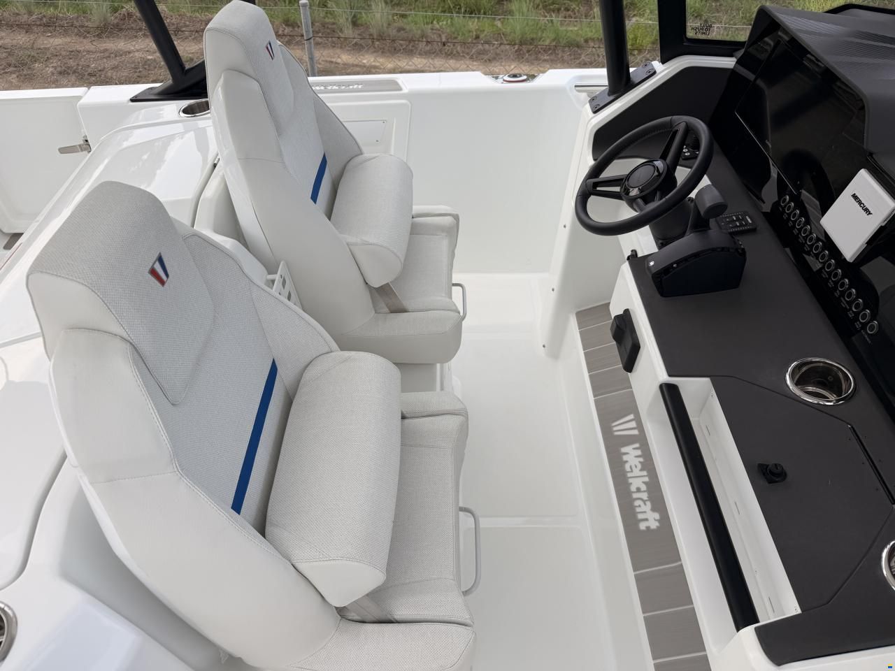 Wellcraft 28 T-TOP