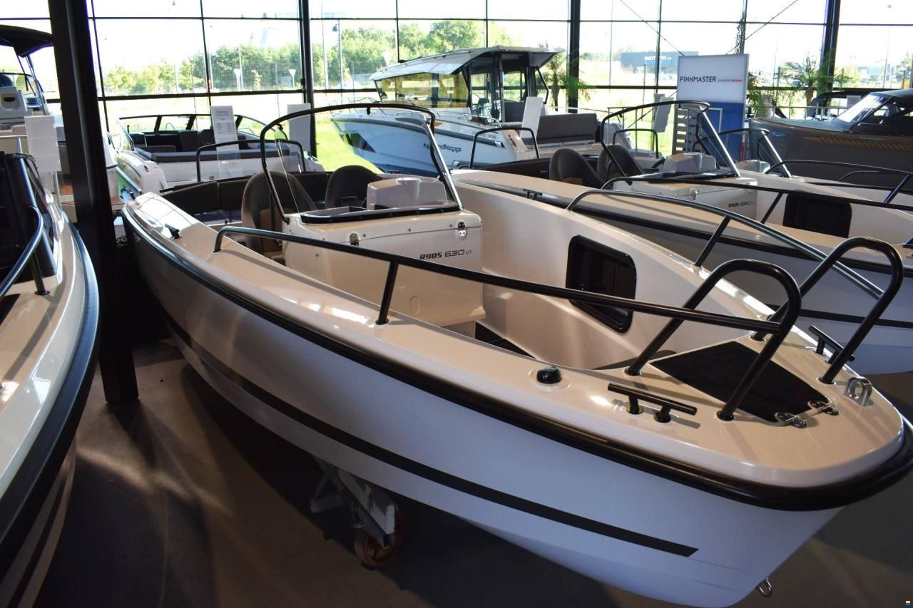 Ryds 630VI Mid C - 115 HP Yamaha