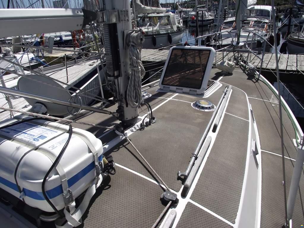 Westerly 33