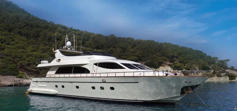 Falcon Yachts GB 86