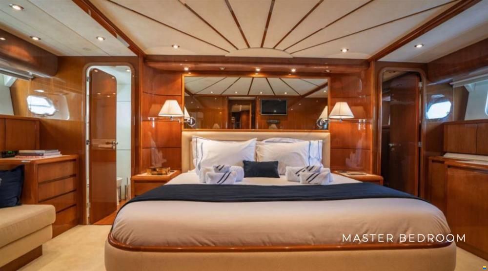 Falcon Yachts GB 86