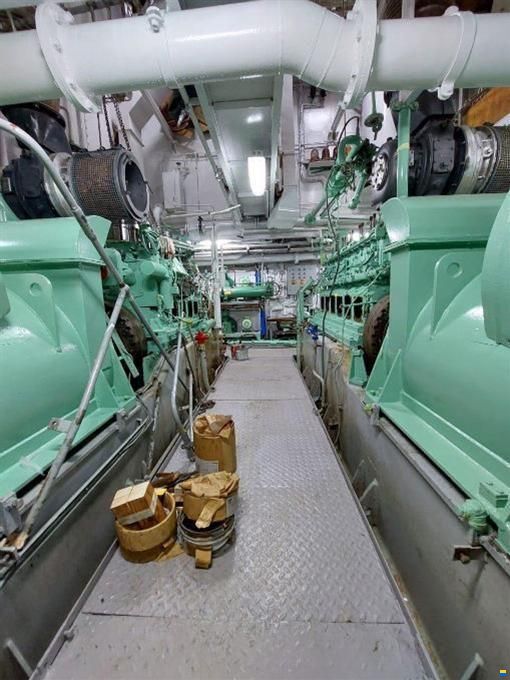 Expedition Vessel