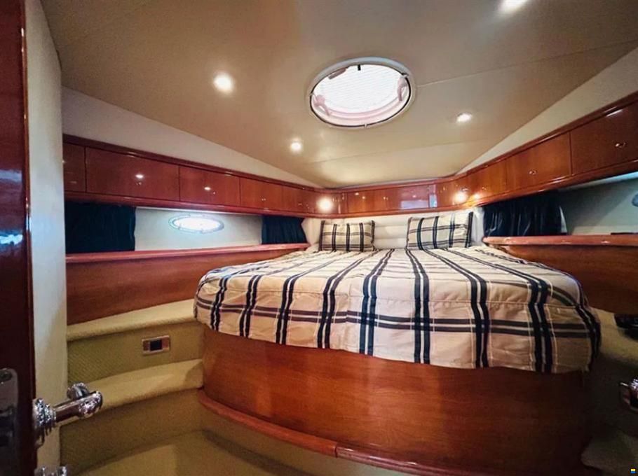 Sunseeker Camargue 53