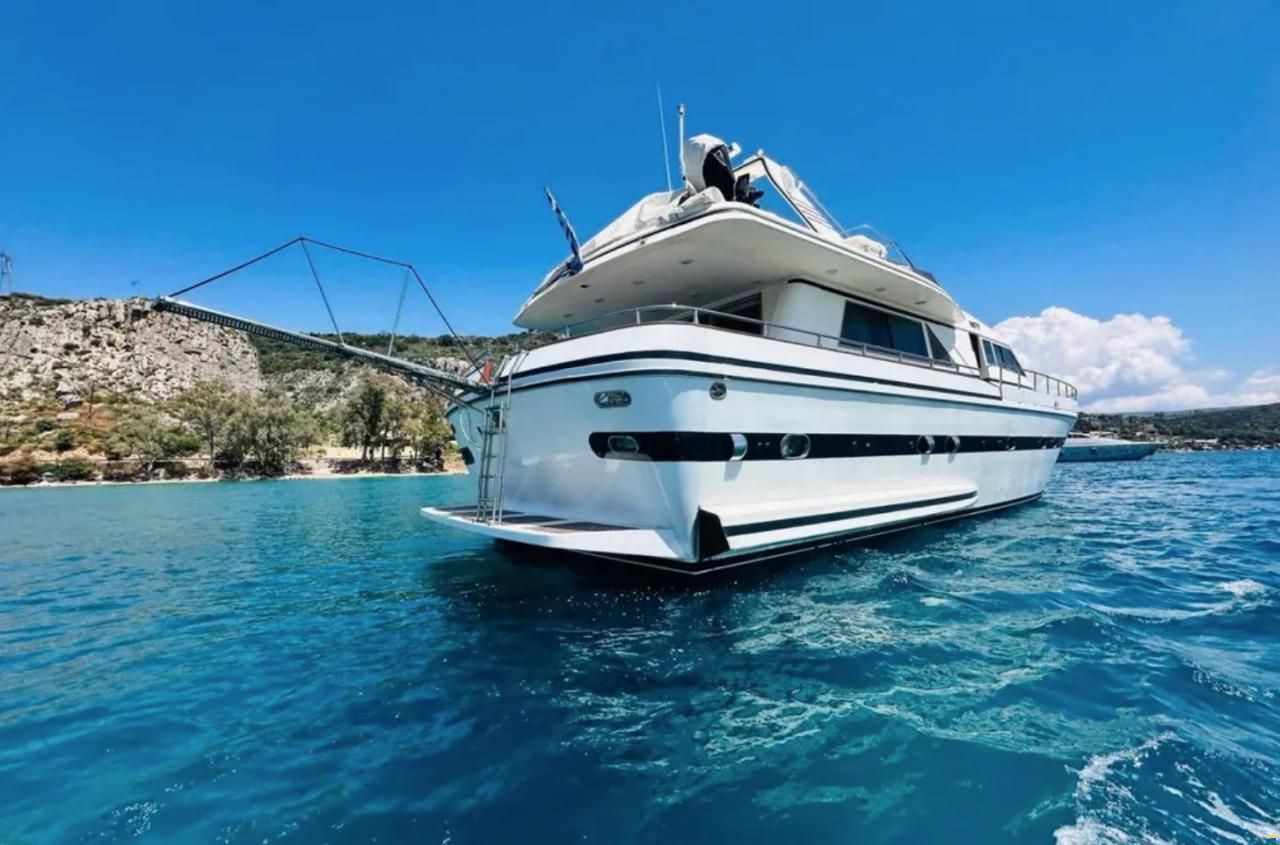 Falcon Yachts GB 73