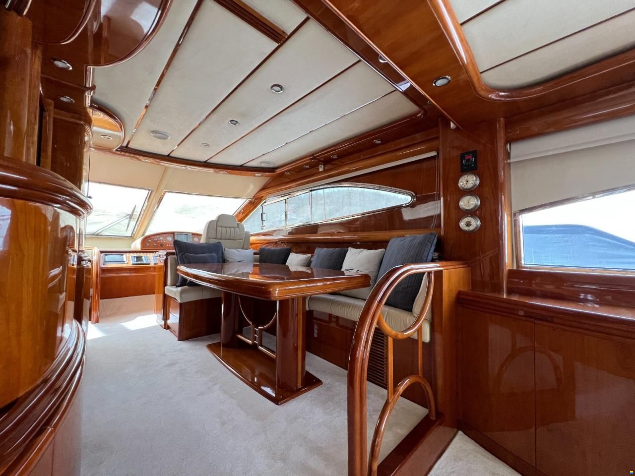 Astondoa 72 GLX