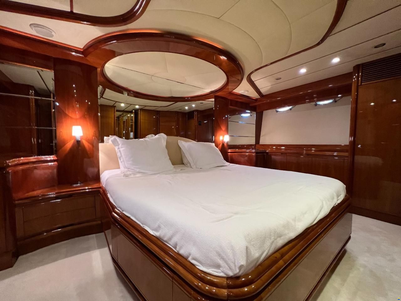 Astondoa 72 GLX