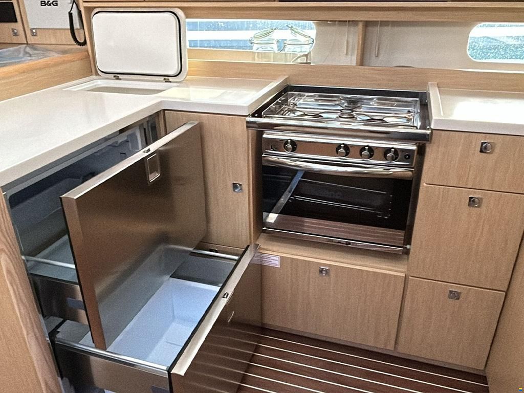 Bavaria C46