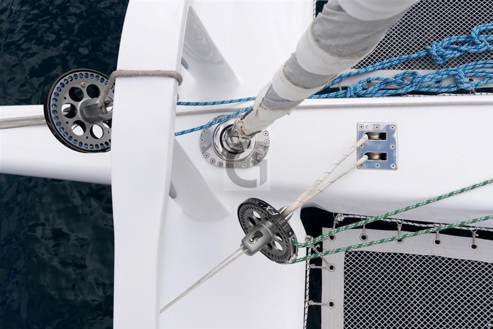 OQS Ocean Explorer 60