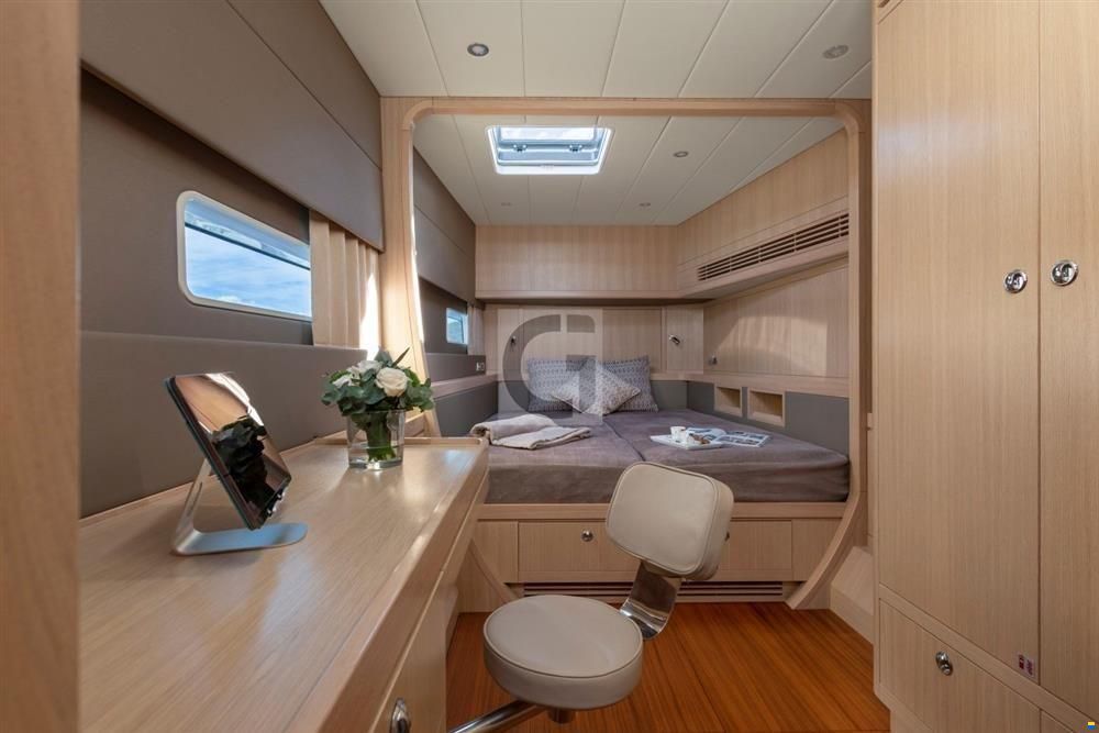 OQS Ocean Explorer 60