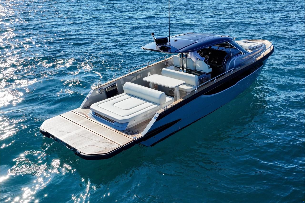 Focus Motor Yacht Forza 37