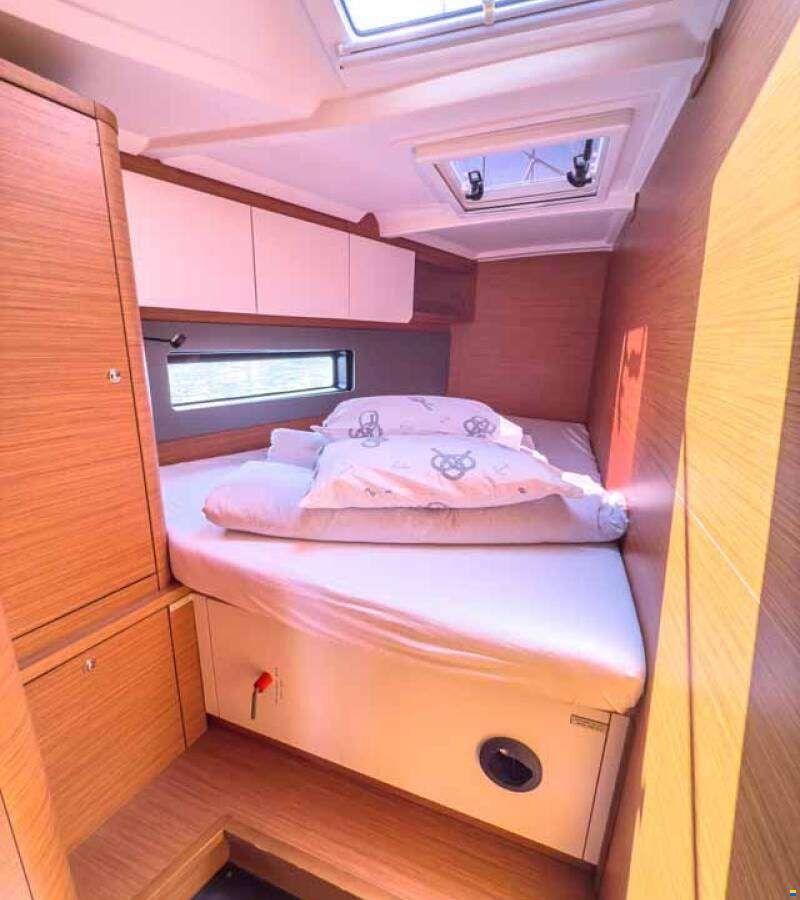 Dufour 44