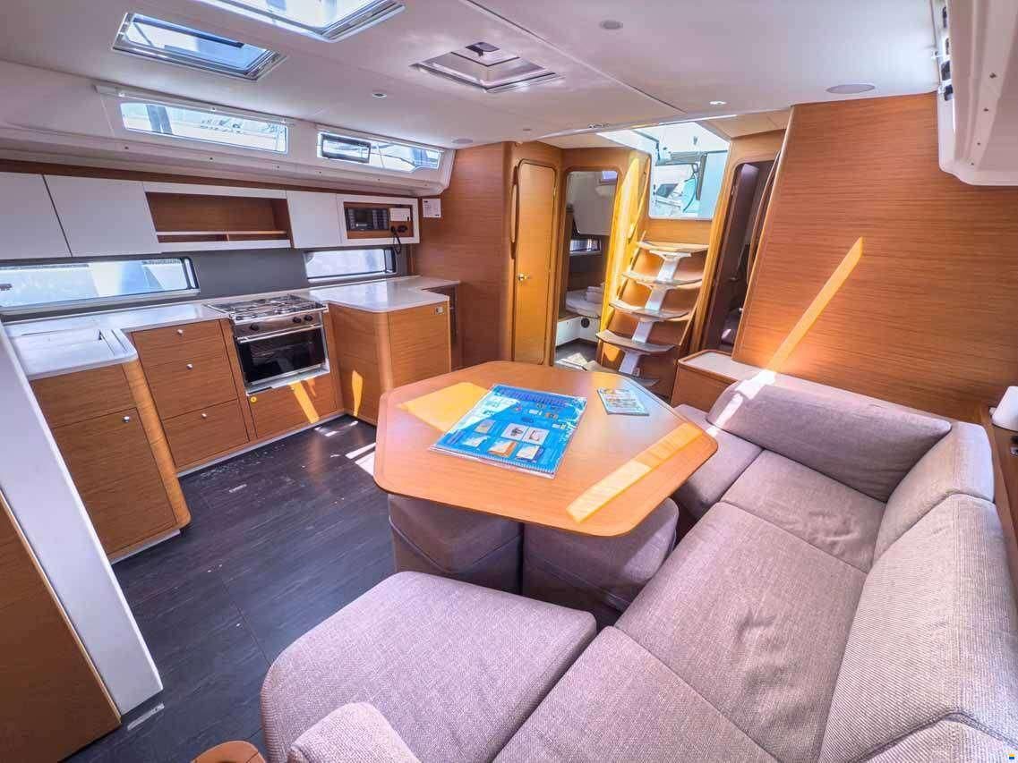 Dufour 44