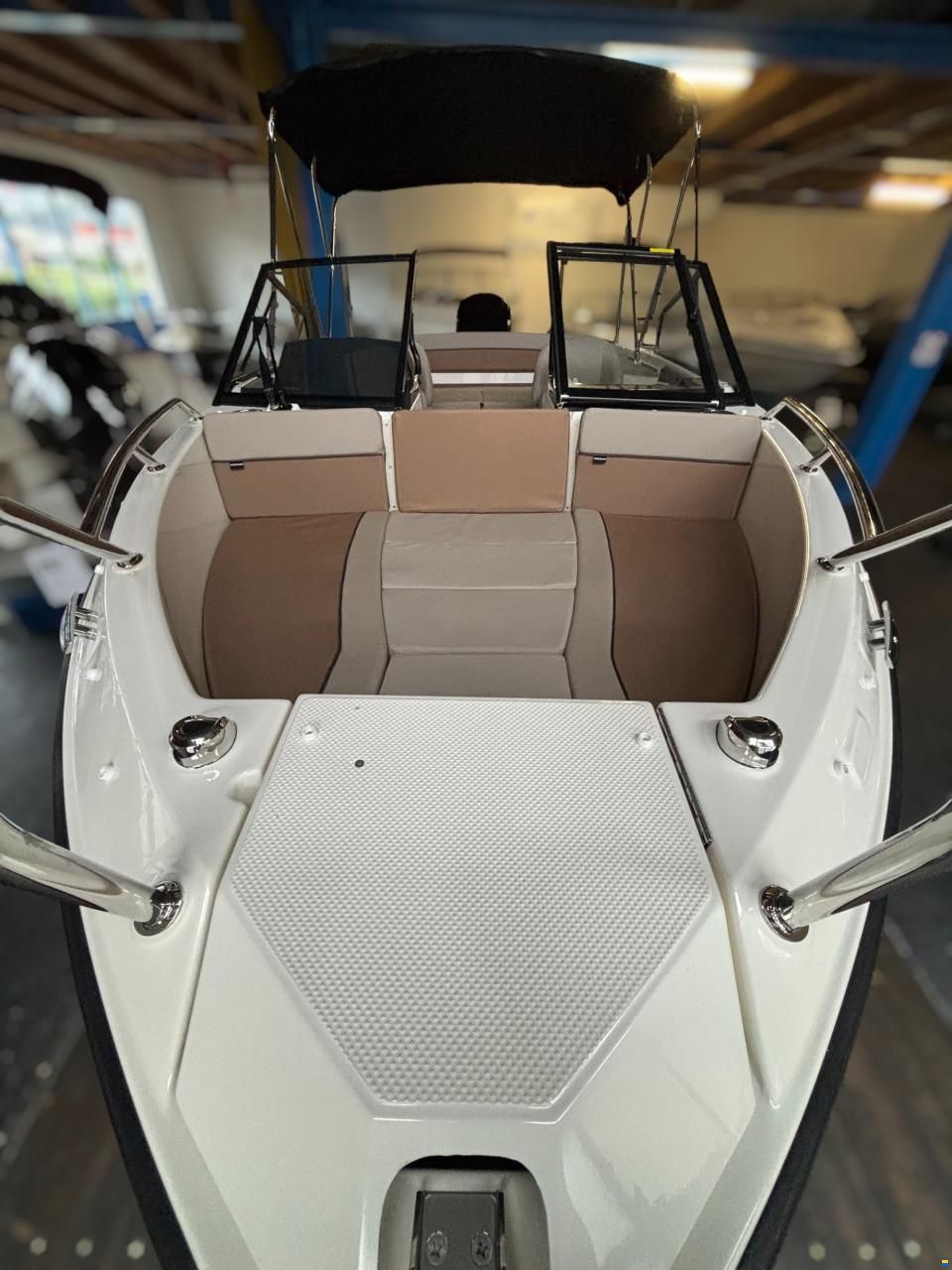 Quicksilver 555 Bowrider