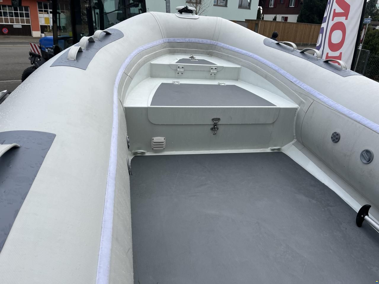 4.8 Schlauchboot mit Aluminum Rumpf