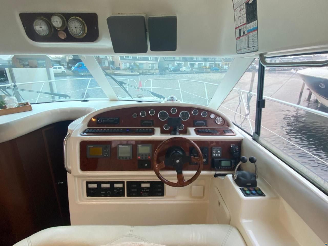 Jeanneau Prestige 36 Fly