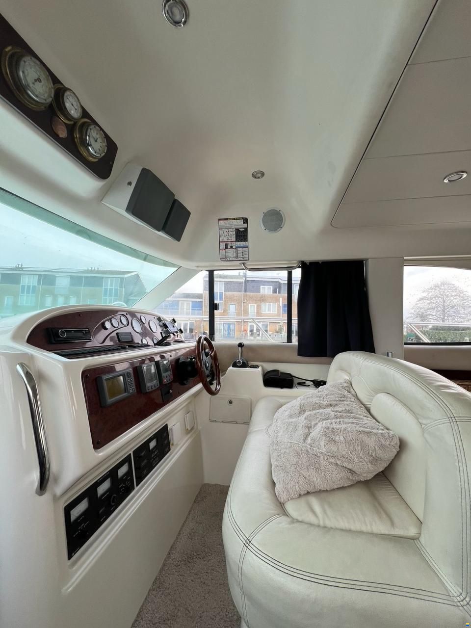 Jeanneau Prestige 36 Fly