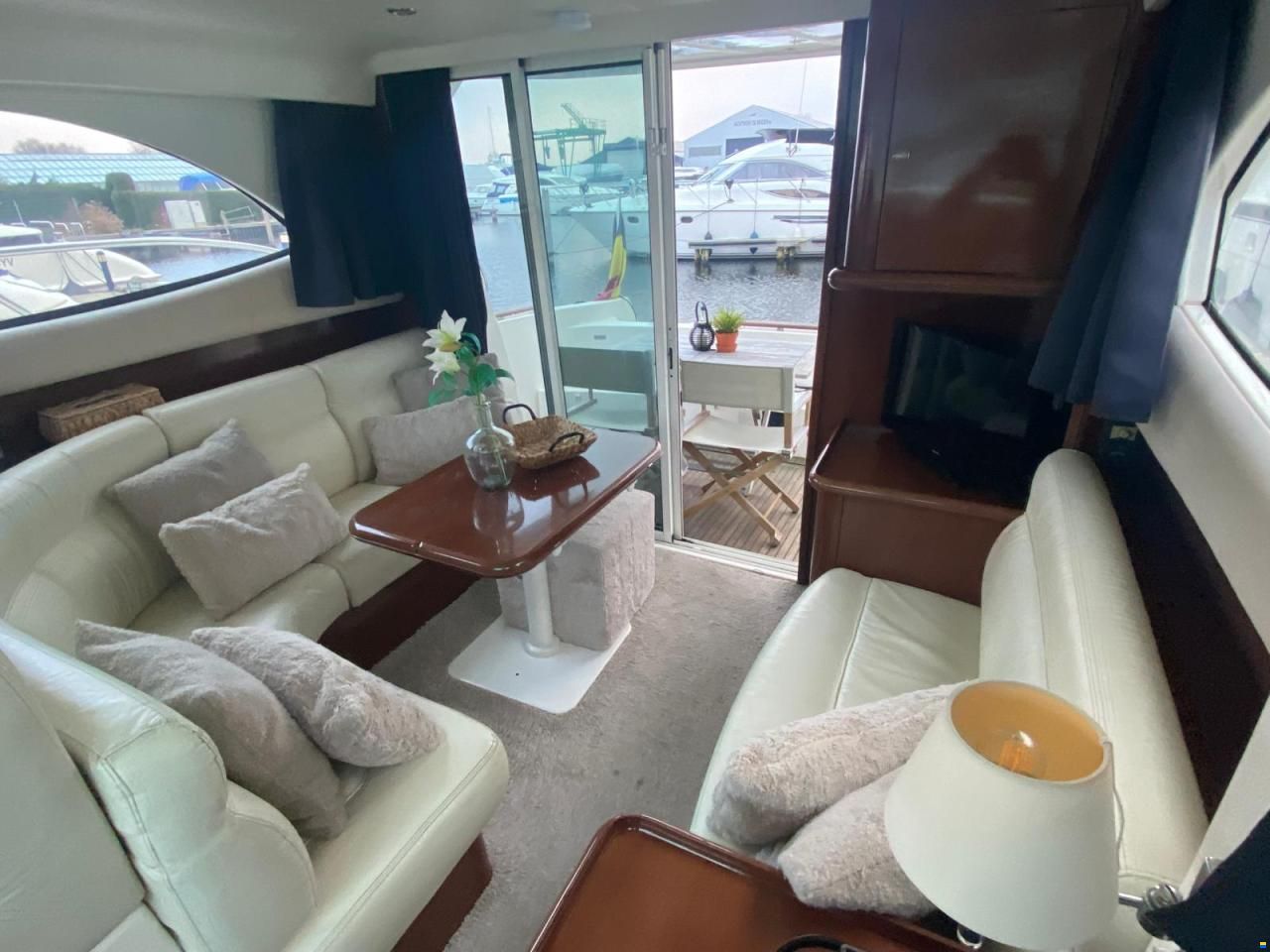 Jeanneau Prestige 36 Fly
