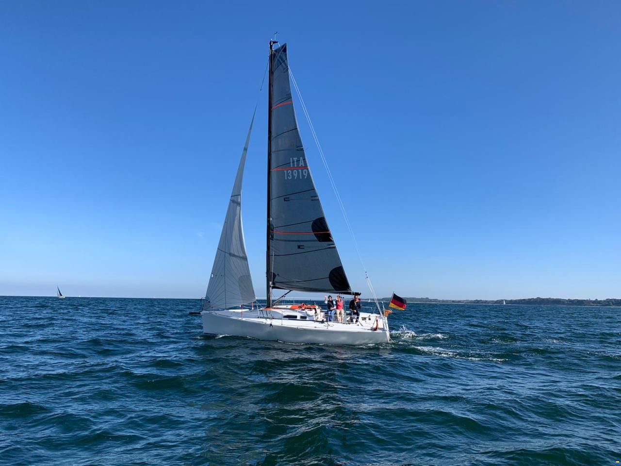 Proteus Yachts Proteus PY90