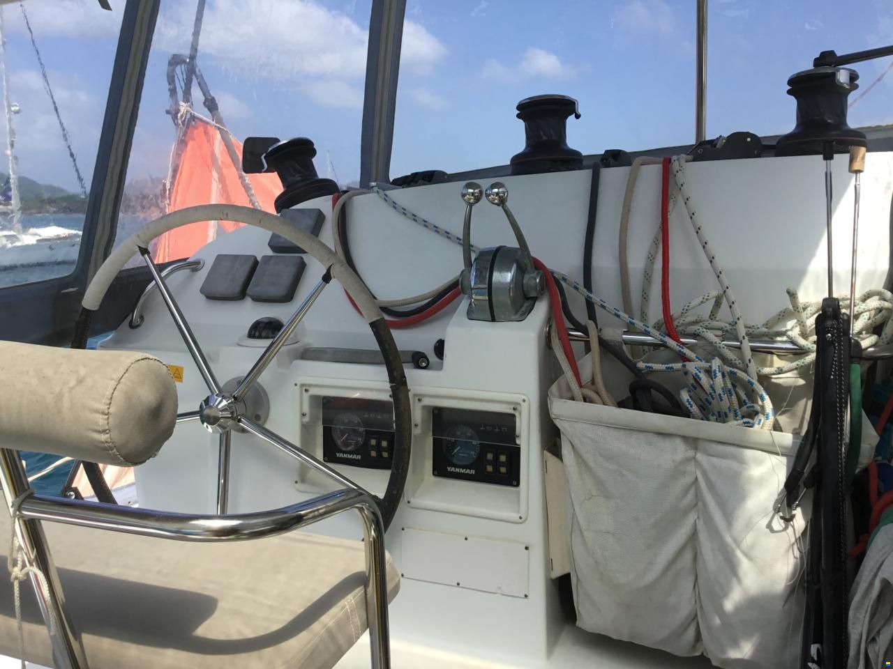 Lagoon 400