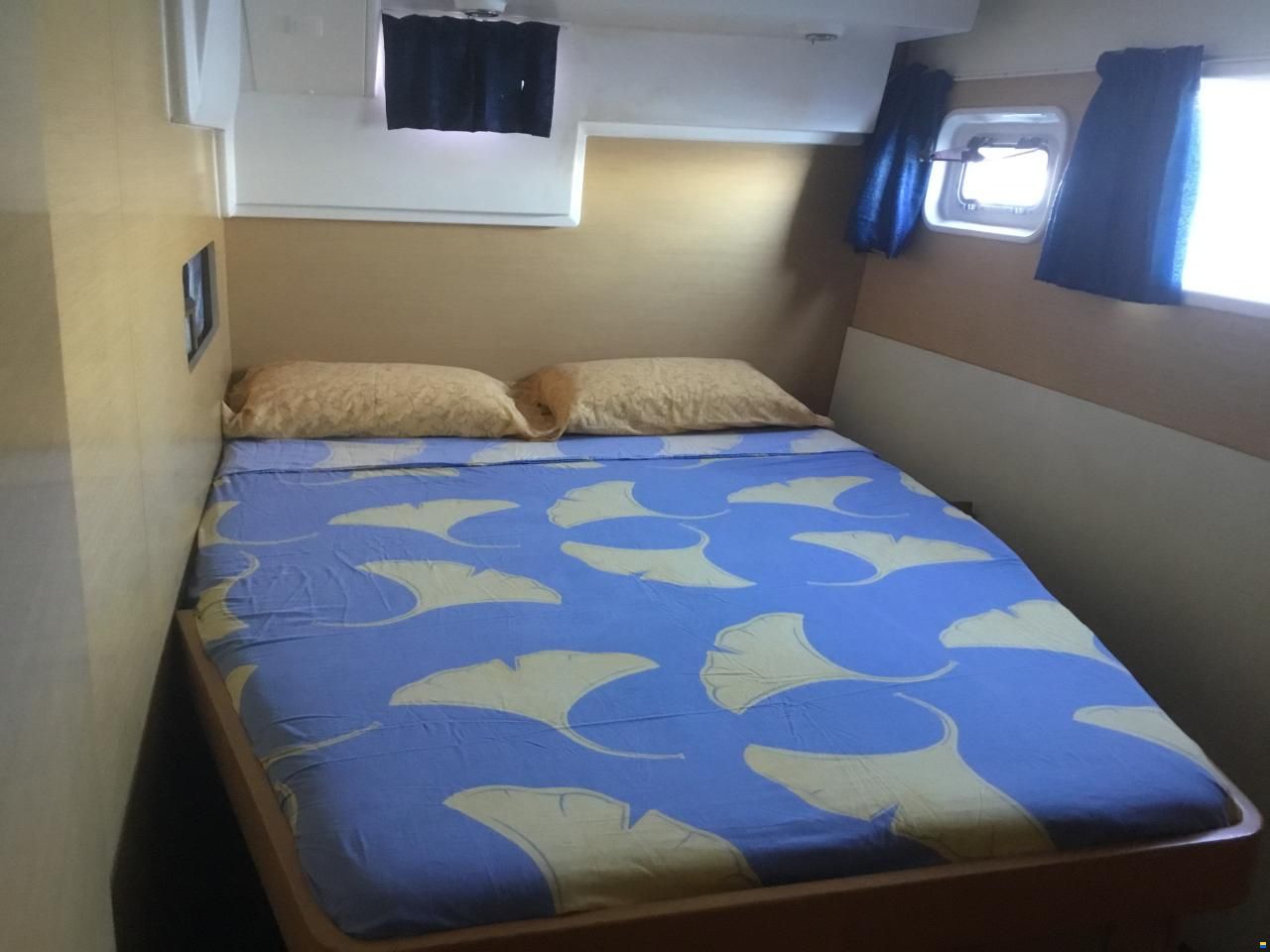 Lagoon 400