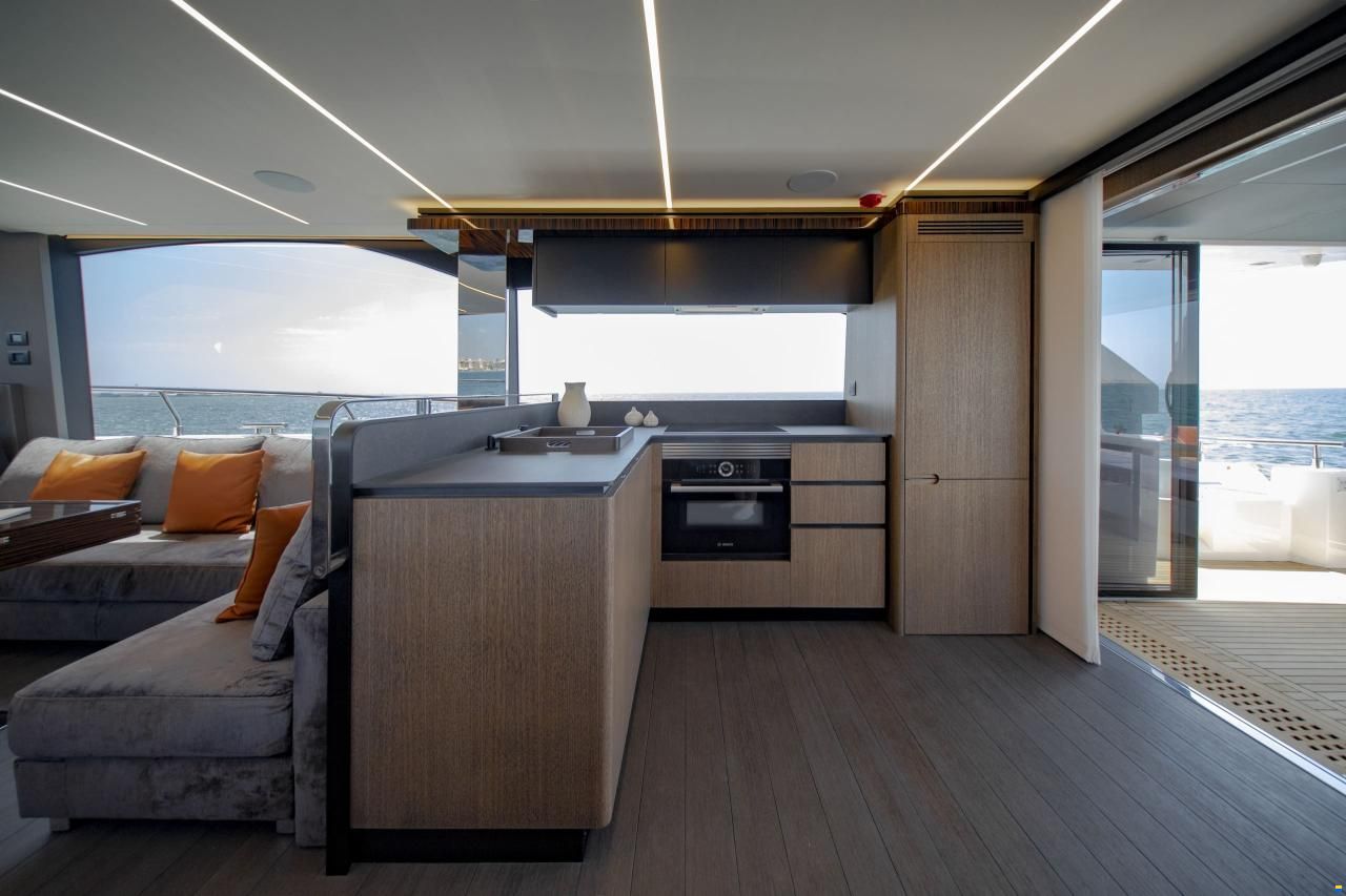 Astondoa 66 Flybridge