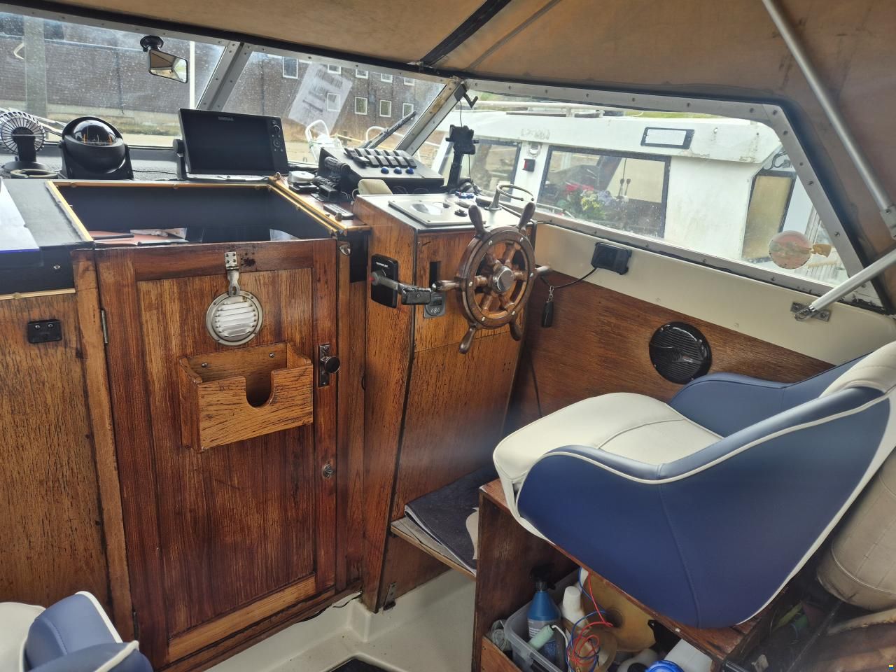 Viksund Frontier 880