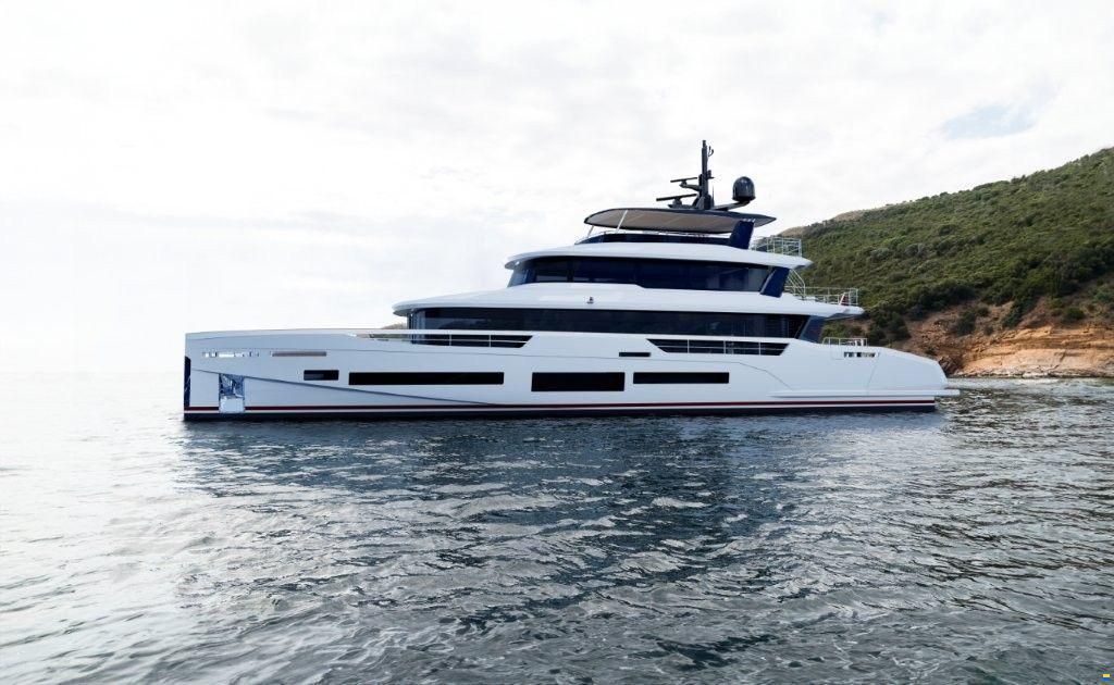 SIRENA SUPER YACHTS 118'