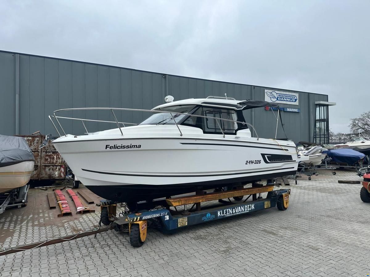 Jeanneau Merry Fisher 795 Serie 2